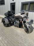 Harley-Davidson Tri Glide Harley Davidson FLHTCUTG Trike 2016 rok