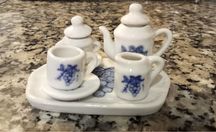 Serviço de Porcelana em Miniatura