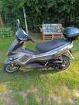 Skuter Gilera Runner 1999 r. z silnikiem o większej pojemności