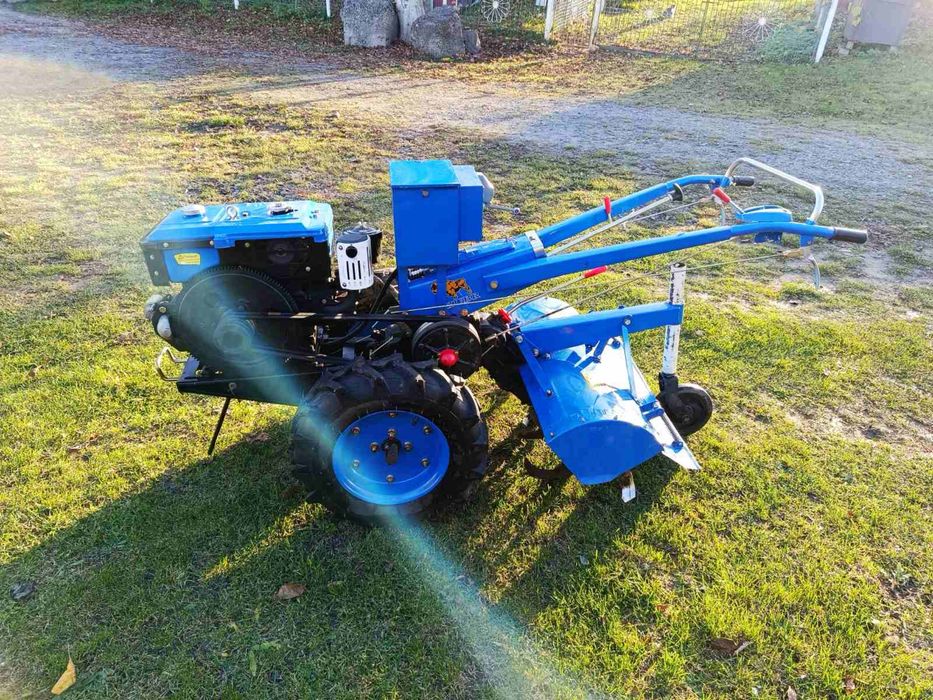 Мотоблок "Зубр" стан новий!