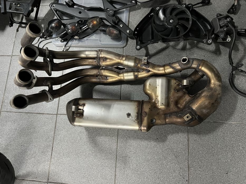 Honda Hornet 2008 a 2012 para peças