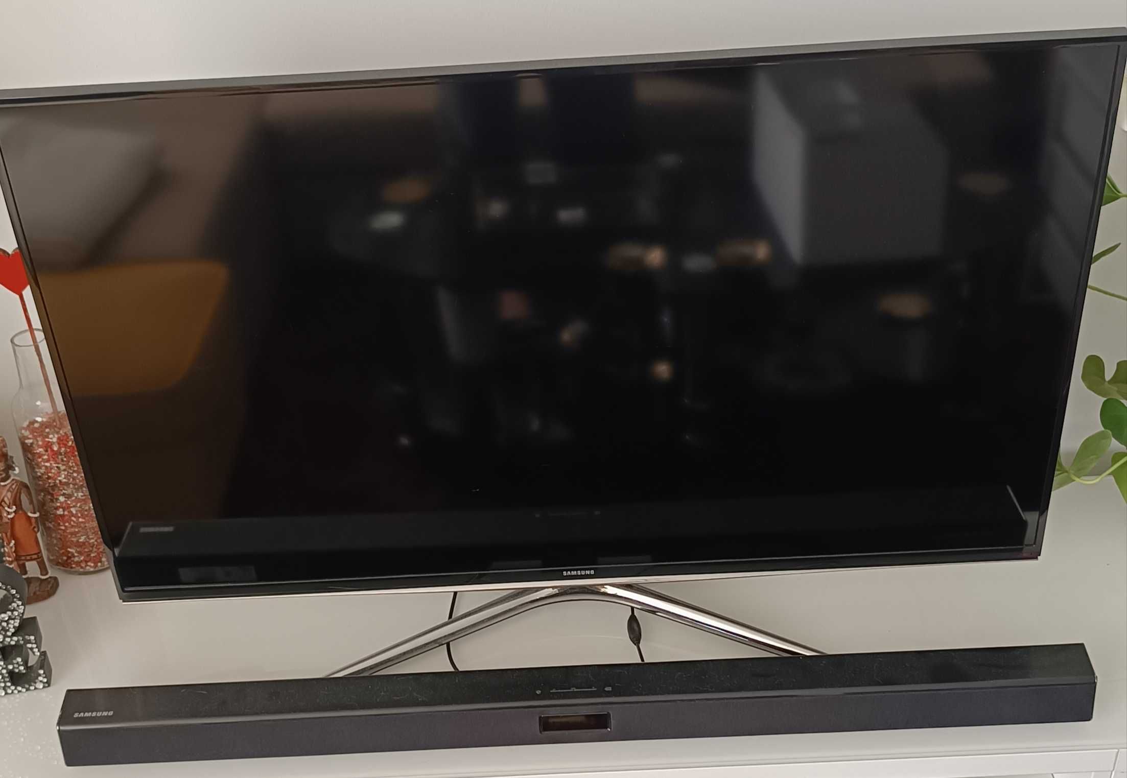 Oportunidade - TV Samsung 40" + TV LG 28" + Soundbar Samsung