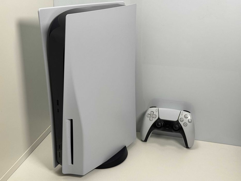 Konsola PlayStation 5 PS5 825GB z Padem Napędem Super Stan Gwarancja