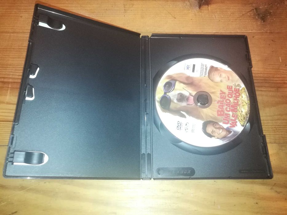 BAILEY UM CÃO QUE VALE MILHÕES	DVD (legendagem em Português)