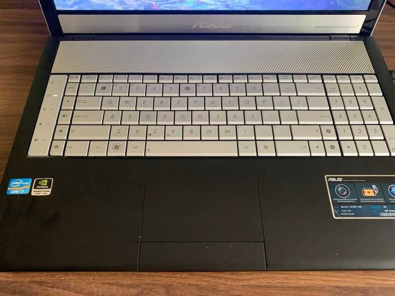 Игровой Ноутбук ASUS N75SF Экран 17.3 i7-2670QM 8оп 240ссд 500хдд 2вид