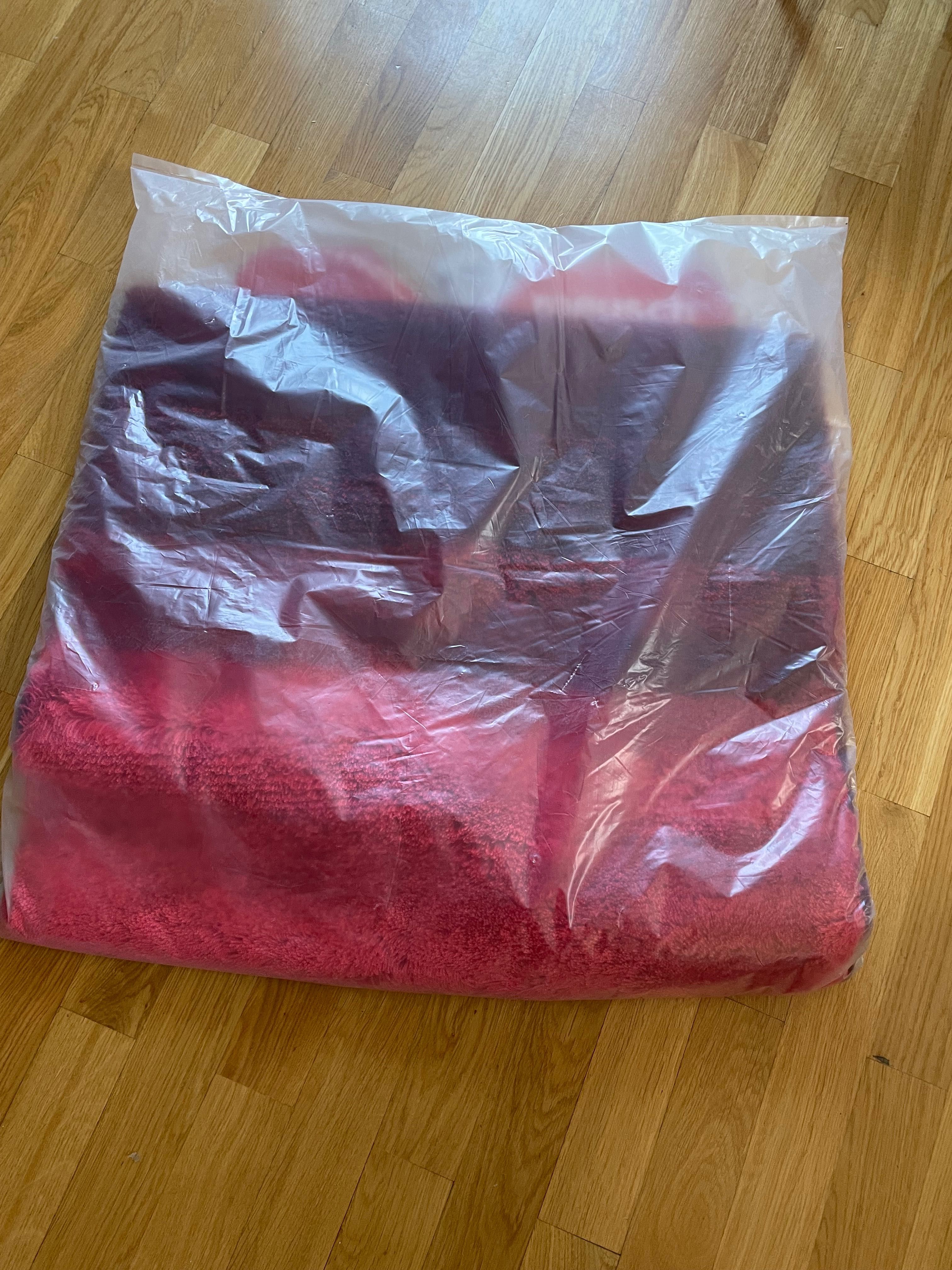 Dywanik łazienkowy 60x100 cm 100% poliakryl czerwony 23 mm