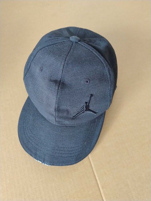 Czapka szara z daszkiem Quechua, Kipsta, Buff Pako Jeans, Jordan Style
