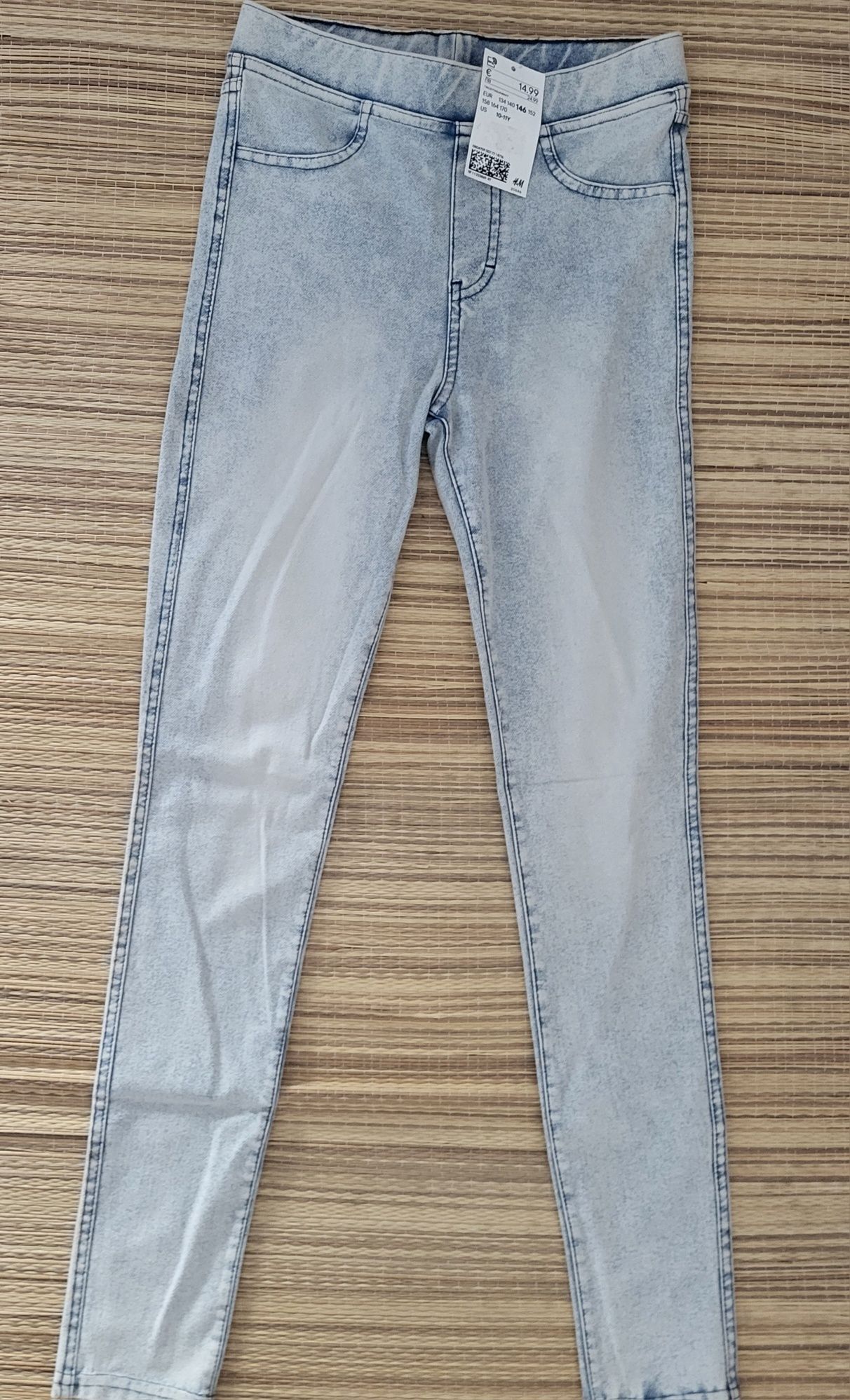 Calça elásticas de ganga "H&M"- Tamanho 10-11 anos