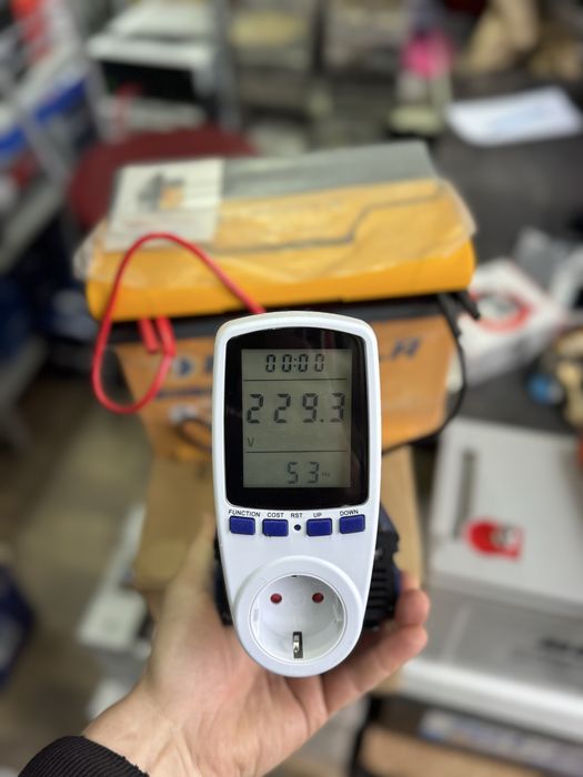 Перетворювач напруги (інвертор) 400W