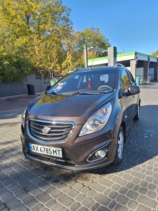 Продам авто Ravon r2