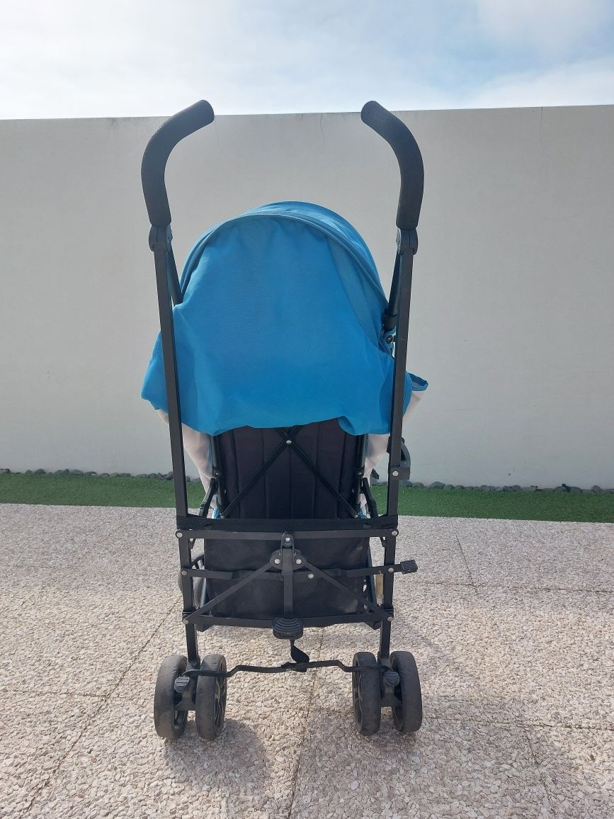 Carrinho bebe de Rua