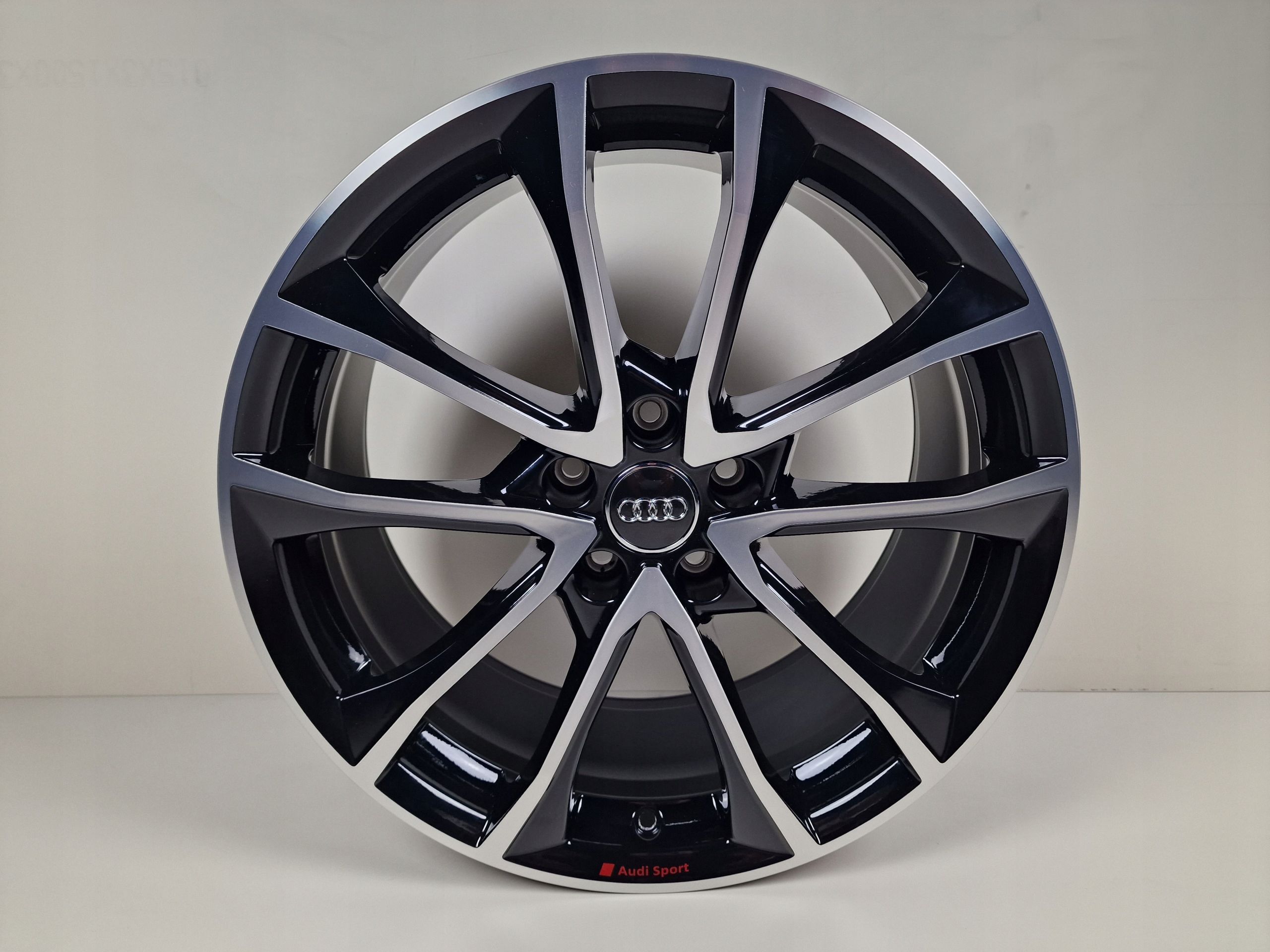 Oryginalne Felgi Audi 19 A3 A4 A6 A7 A8 Q3 Q5 TT