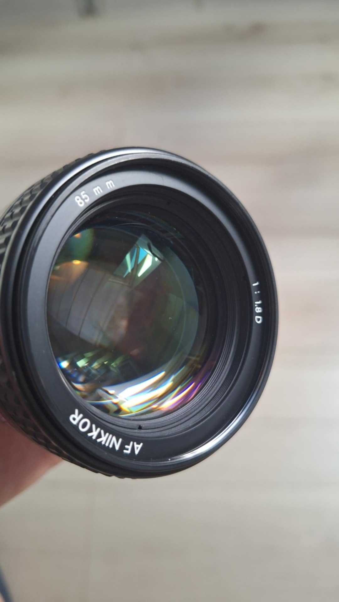 Nikkor AF 85 mm f1.8 D