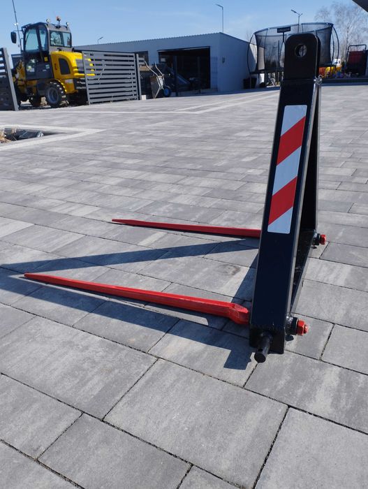 Ramka do Bel z kłami na Tylni Tuz do Ciągnika Szybka wysyłka