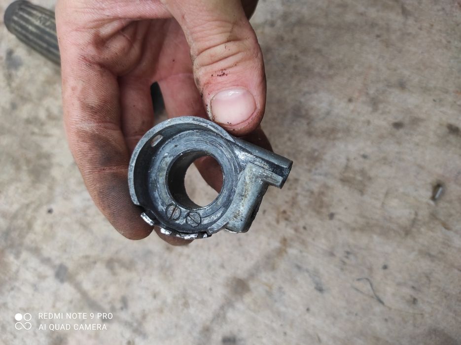 Rączka manetka zmiany biegów korpus Romet Komar motorynka M1 15.259