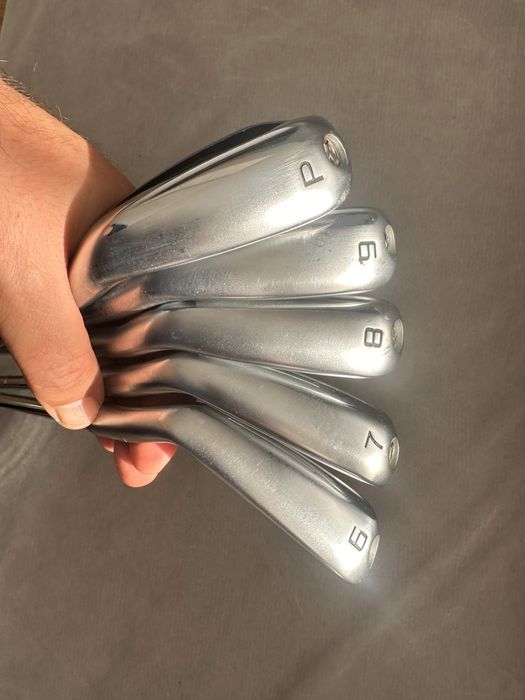 Kije golfowe Cobra King LTDx Forged Tec ONE LENGTH 6-PW