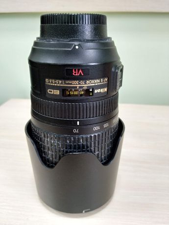 Nikon AF-S Nikkor 70-300mm 1:4.5-5.6 G VR