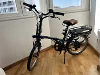 Bicicleta eléctrica dobrável