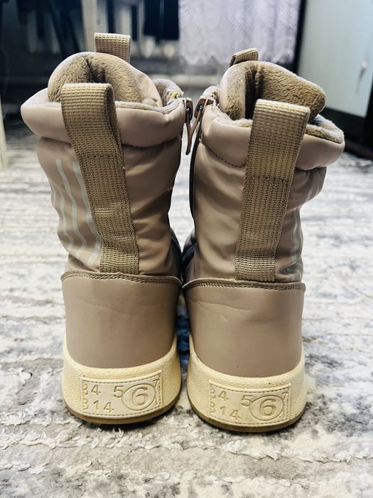 Чоботи зимові 37р