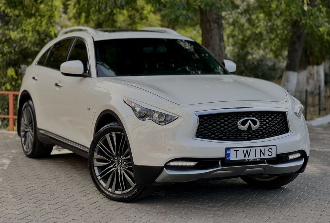 Продам infiniti QX70 limited