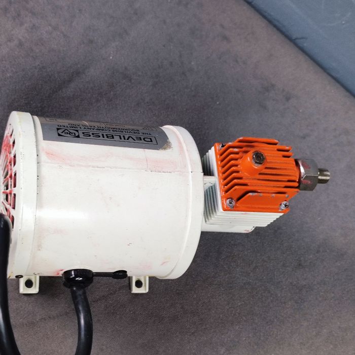 Mini kompresor modelarski DEVILBISS  NCM-501