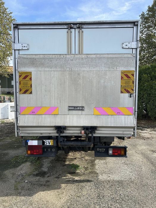 Iveco daily com plantaforma