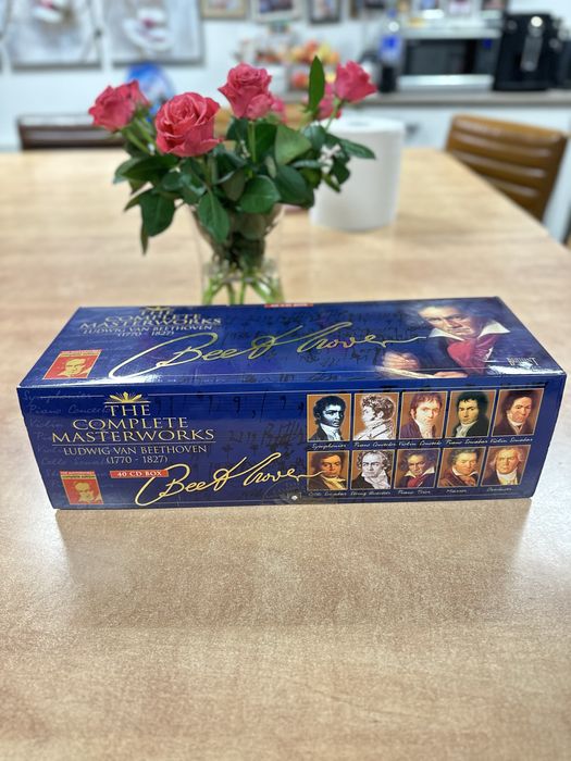 Бетховен 40, БАХ 155 шт і колекція легенди класиків 40 шт