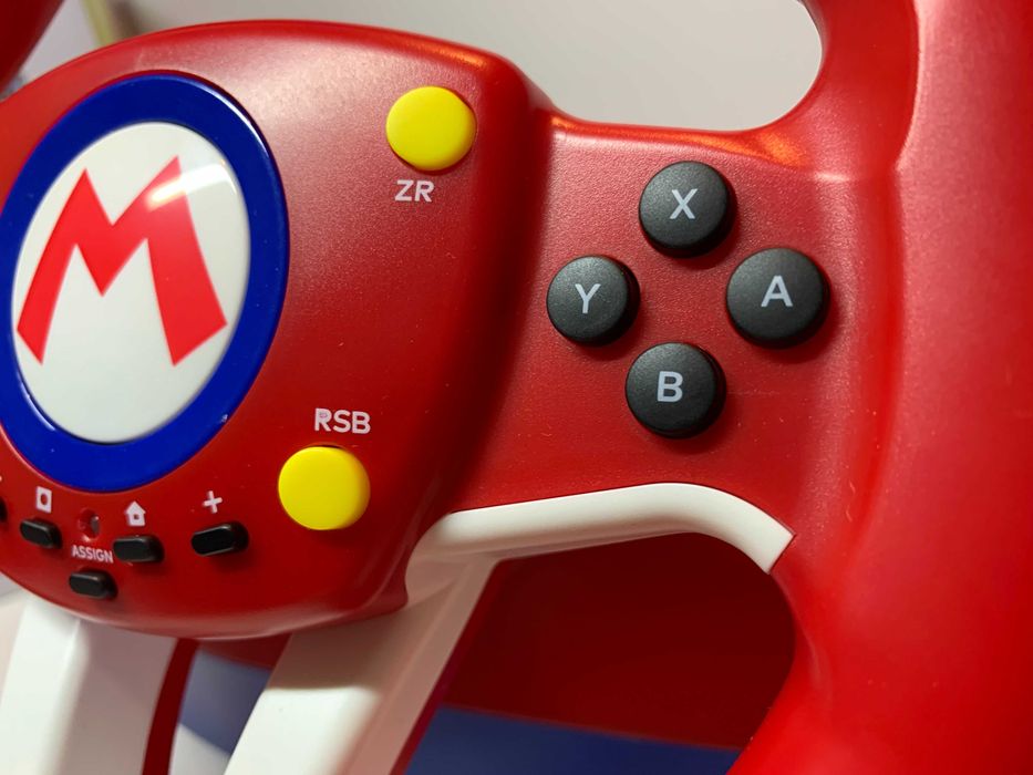 Nintendo Switch Oficjalna HORI Mario Kart Racing Pro Mini Kierownica