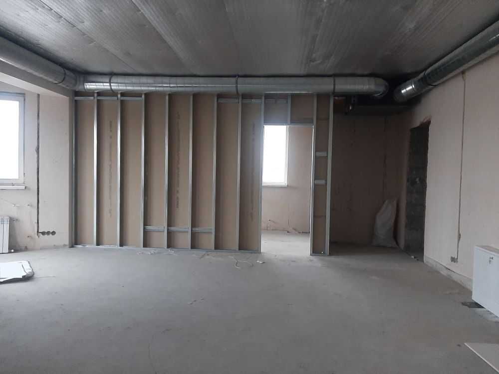Продам фасадне приміщення 73 кв.м. вул. Набережна м. Вишгород
