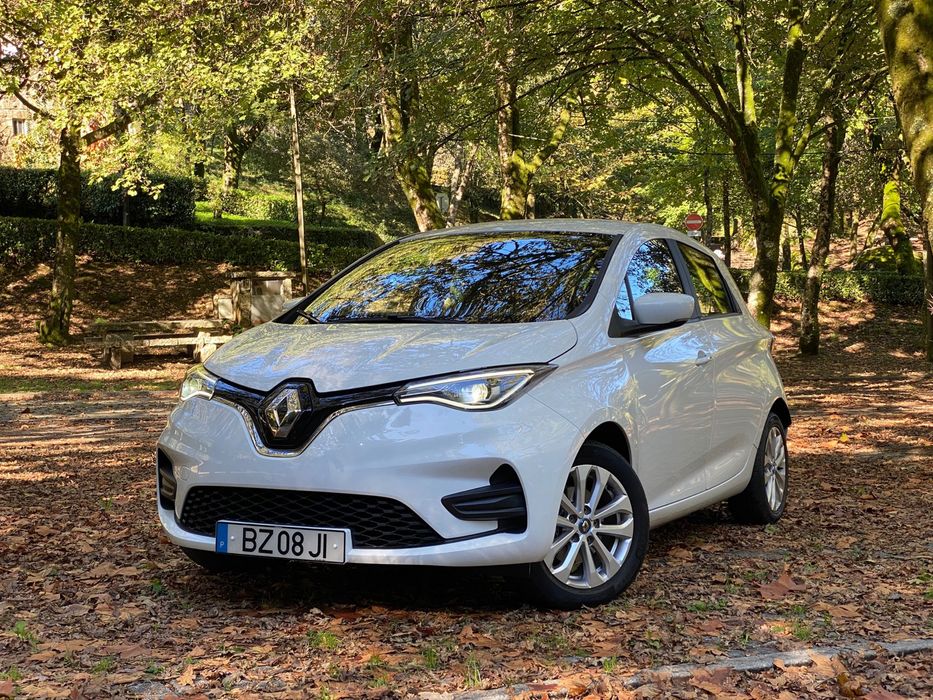 Renault zoe 50 cv eletrico com baterias proprias