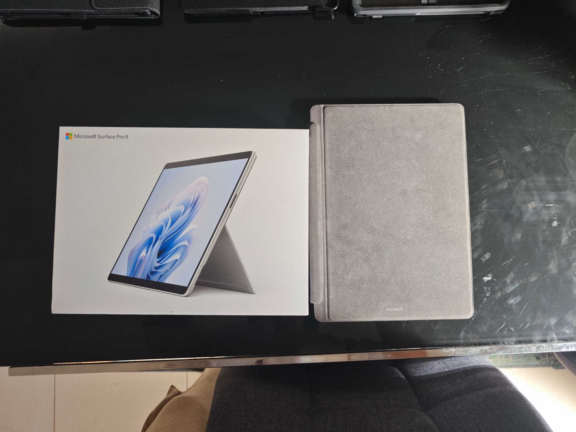 Surface pro 9 I7, 2TB, teclado, pen, capas