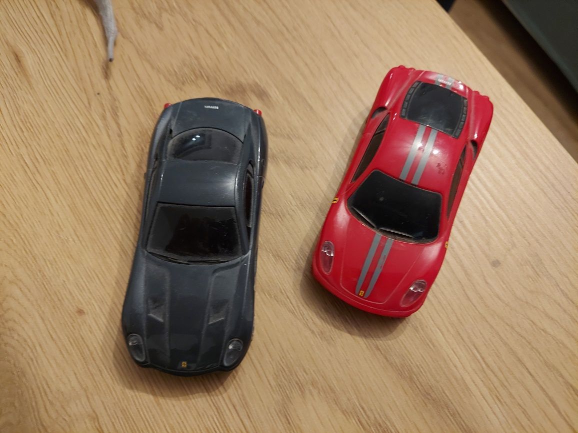 Zabawki Samochody Porsche i Ferrari