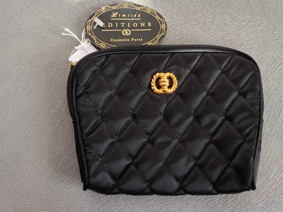 Фирменная стильная косметичка нейлон Англия