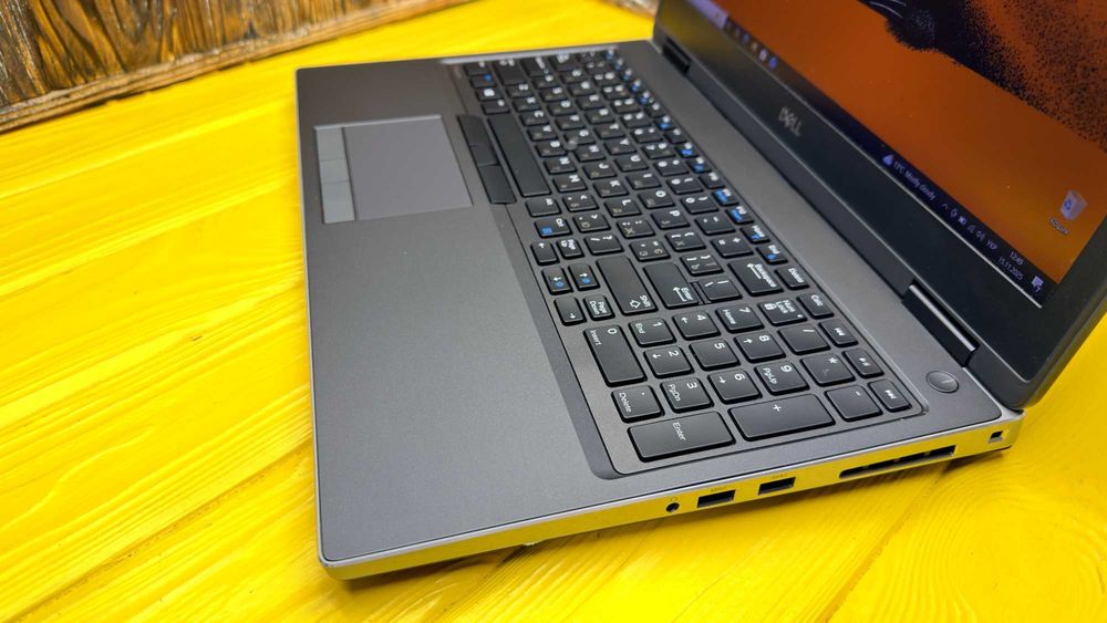 Потужний Ноутбук Для Дизайнерів Dell Precision 7540 /Quadro T1000 4 GB
