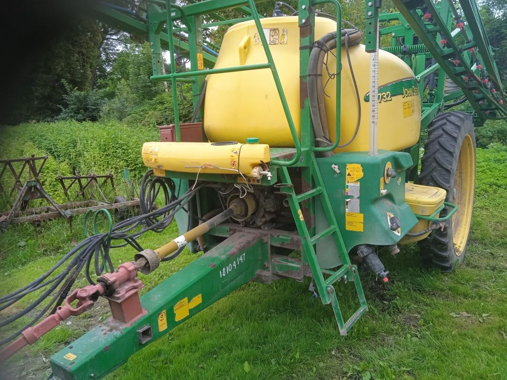Оприскувач John deere 732