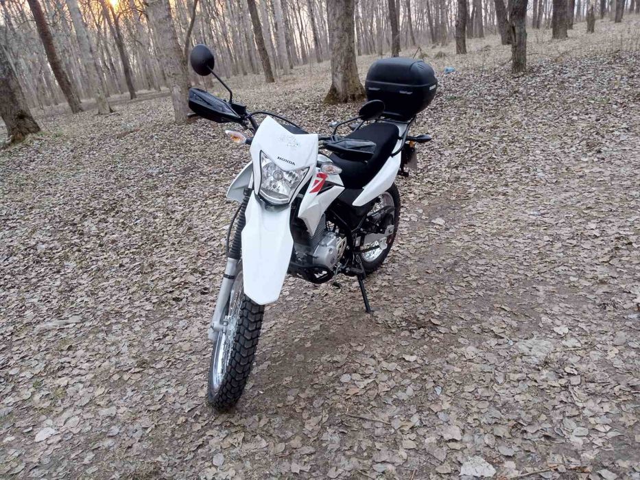 Продам Honda XR 150 l