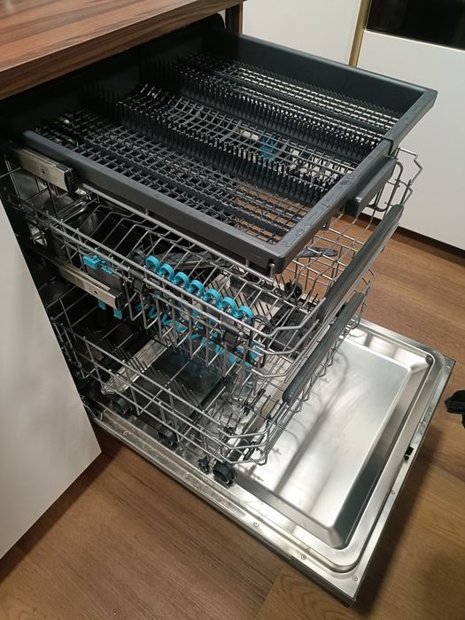 Máquina de lavar loiça de encastrar Candy Rapido