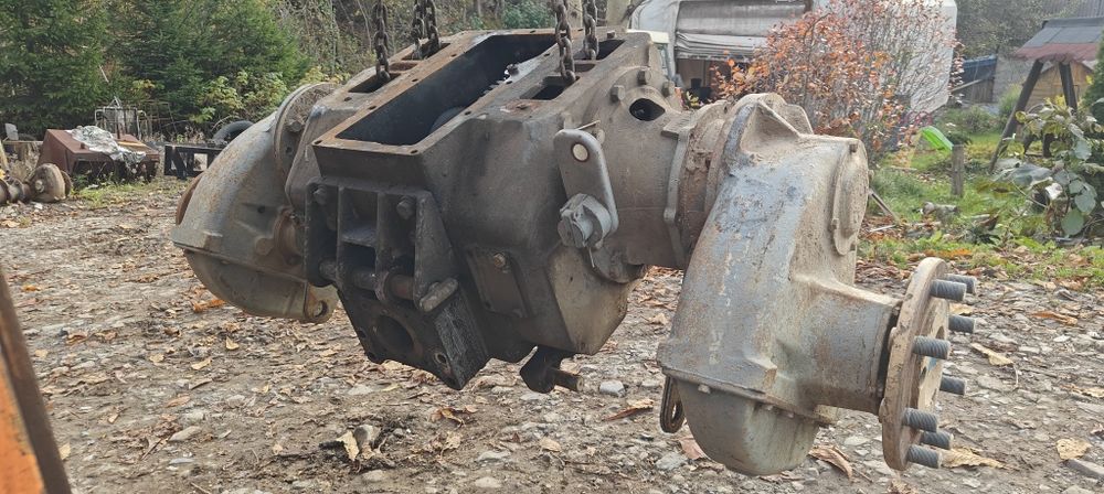 Tylny most kompletny zwolnice mechanizm różnicowy 1985 rok URSUS C360