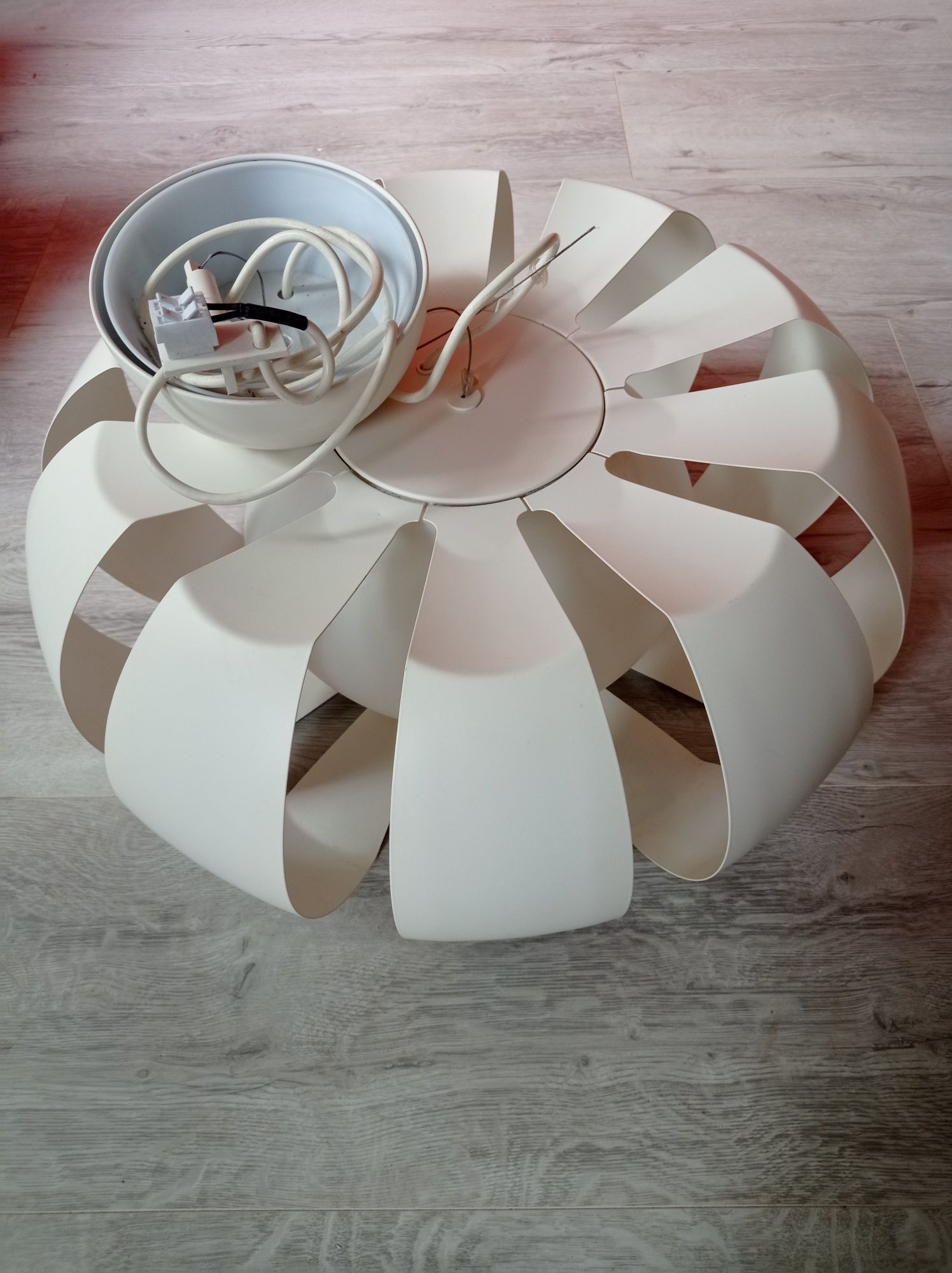 Lampa wisząca używana