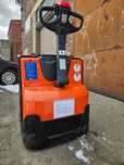 Wózek paletowy elektryczny Toyota LWE 140