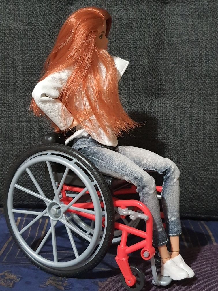 Barbie  новое инвалидное кресло коляска візок для Кена та Барби