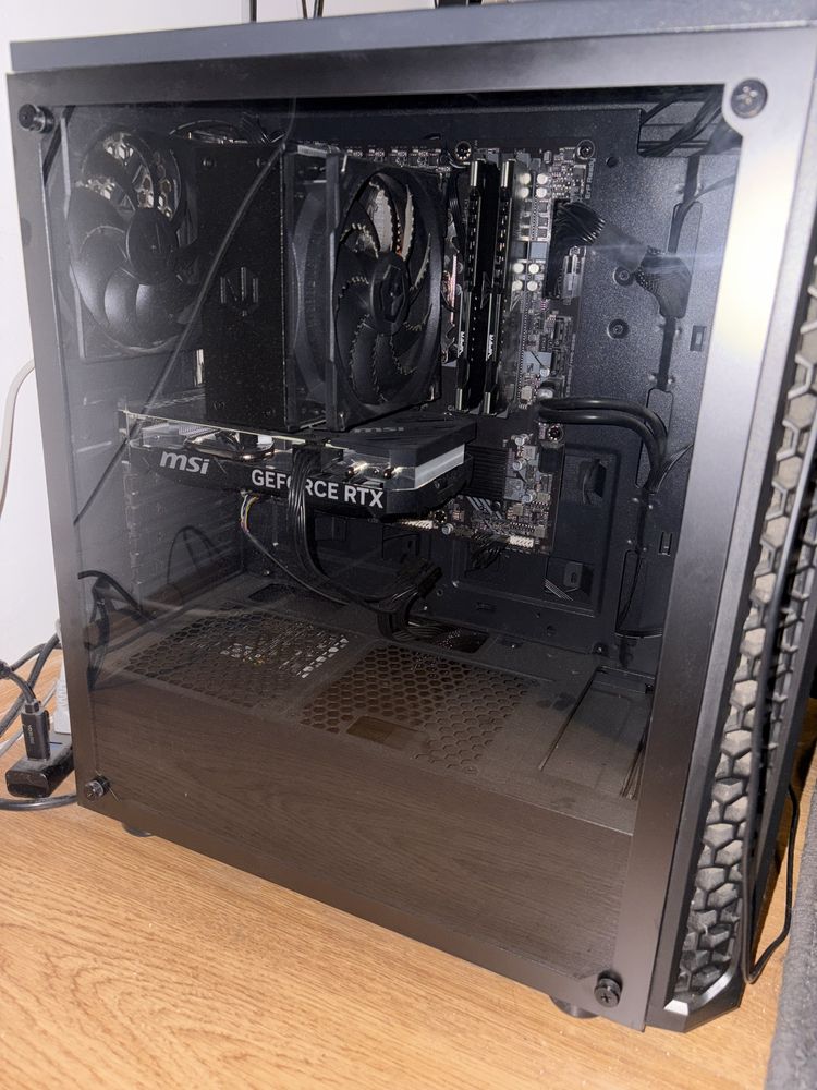 Komputer do gier I5 12400f RTX 4060 TI