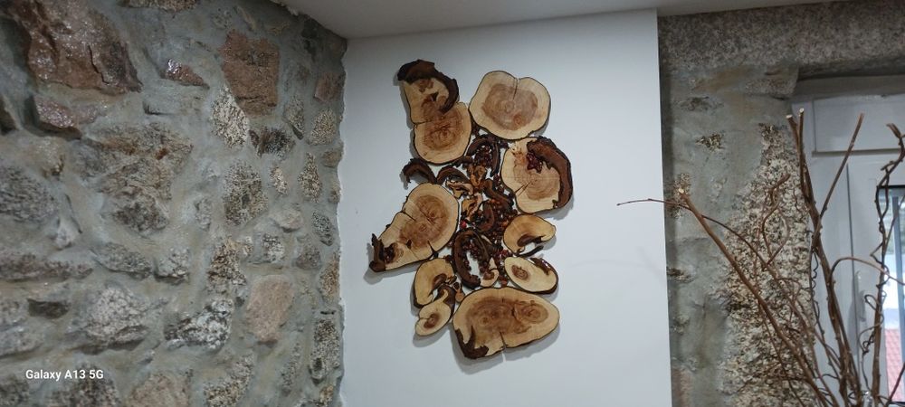 Quadros decorativos  madeira