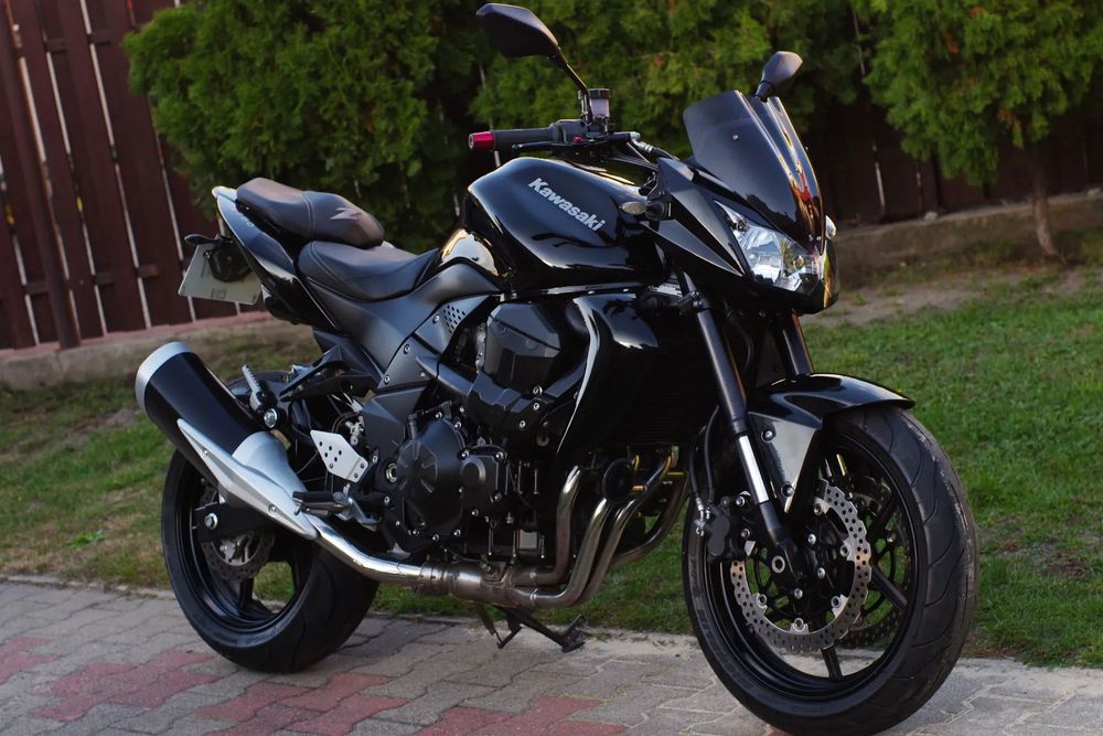 Kawasaki Z Kawasaki z750 40tys km 2008rok ORYGINAŁ fz6 NOWE OPONY