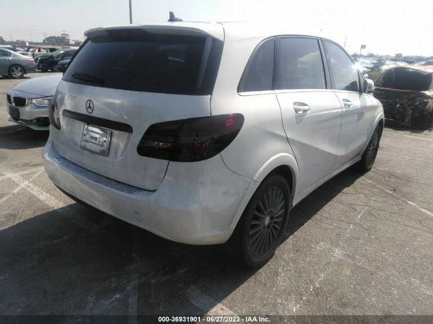 2016 MERCEDES-Benz B-Class авто ціле