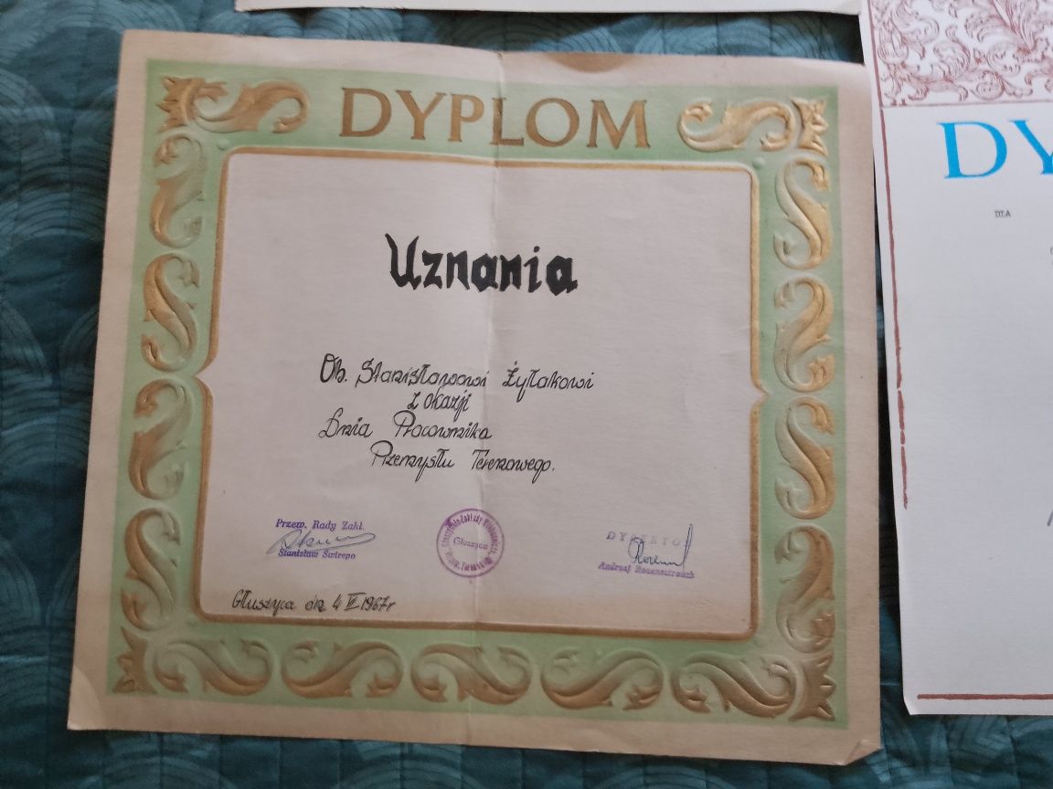 Zestaw starych dyplomów Głuszyca