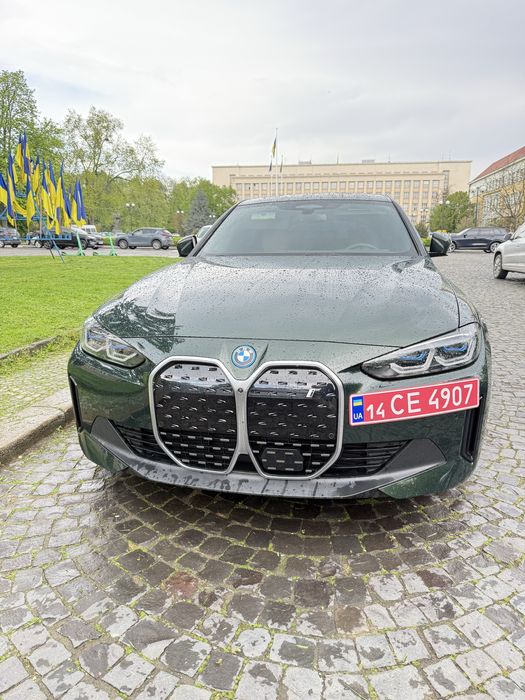 Bmw I4 2024рік 1600км пробігу