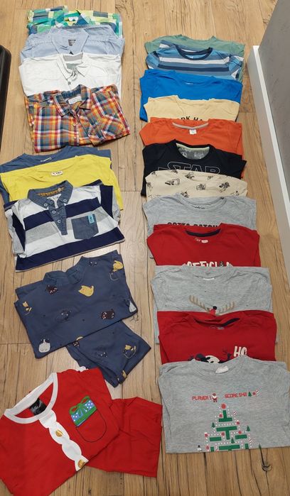 Zestaw ubrań, paczka, bluzki, t-shirty, koszule, piżamy