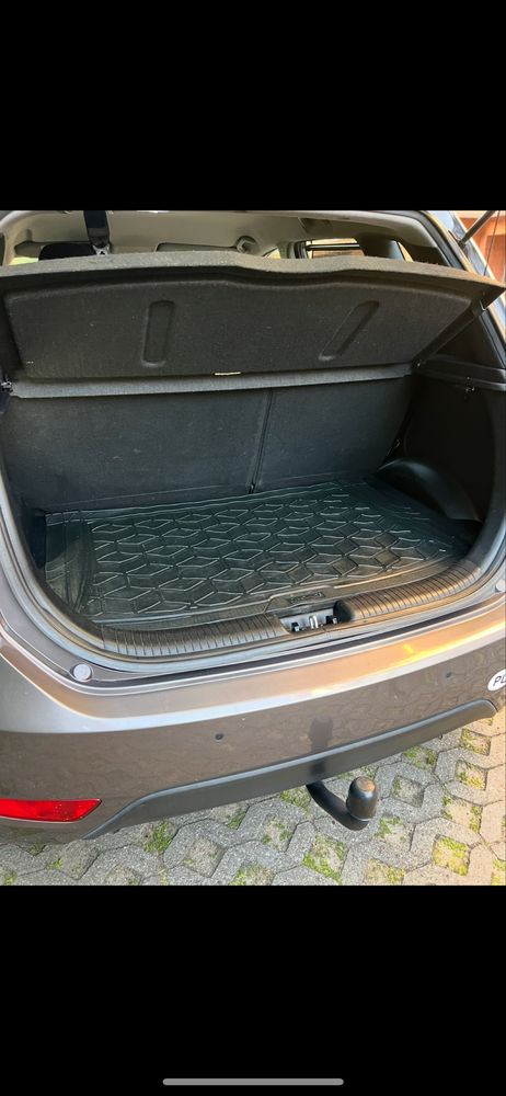 HYUNDAI IX20 125 KM 2013 poj.1,6