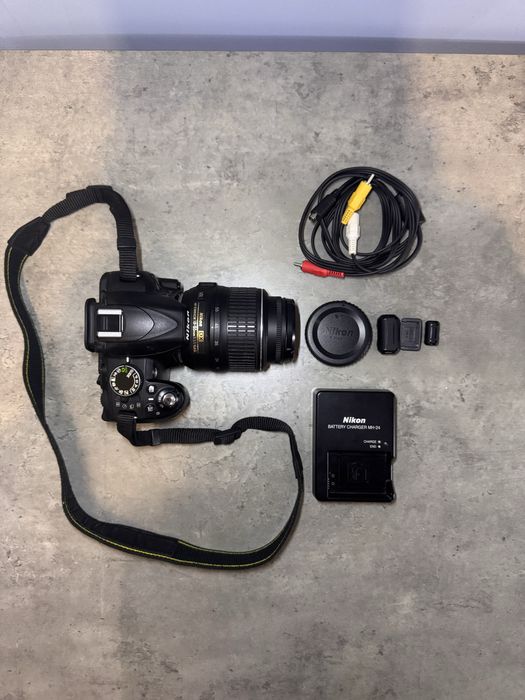 Фотоапарат зеркальный Nikon D3100